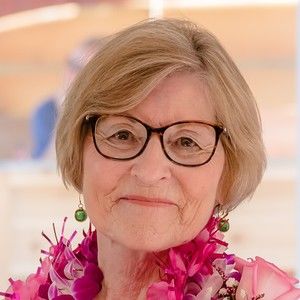 Meet your Posher, Joan